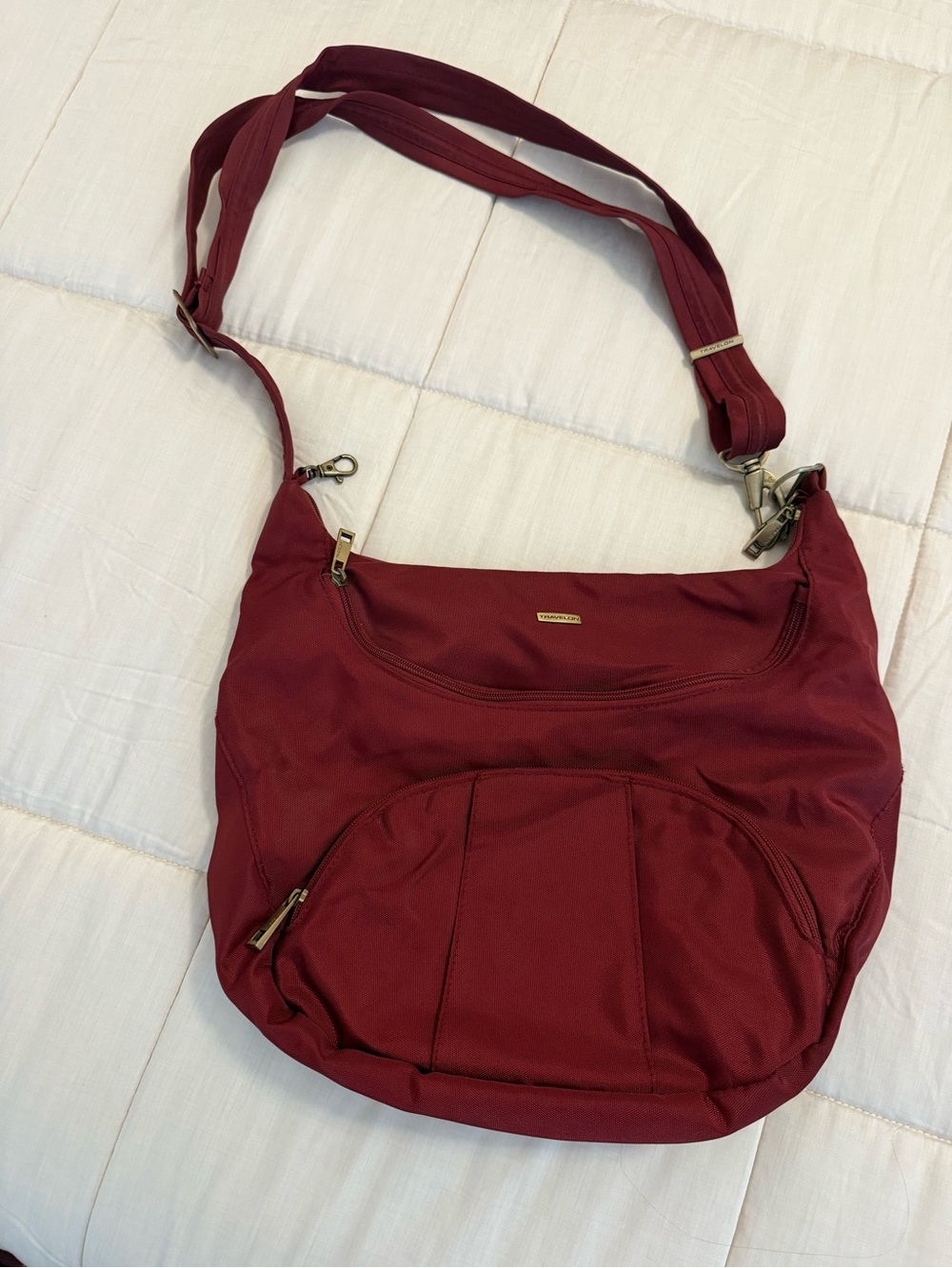 Travelon Anti-theft Hobo Crossbody Bag Maroon RFID Blocking + Wallet